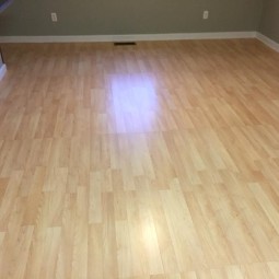 Clean flooring by honest maids