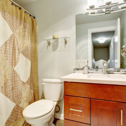 Beautiful bathroom with full bath and shower.